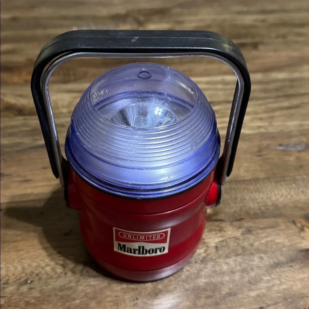 vintage Marlboro Unlimited red nightlight lantern flashlight camp light